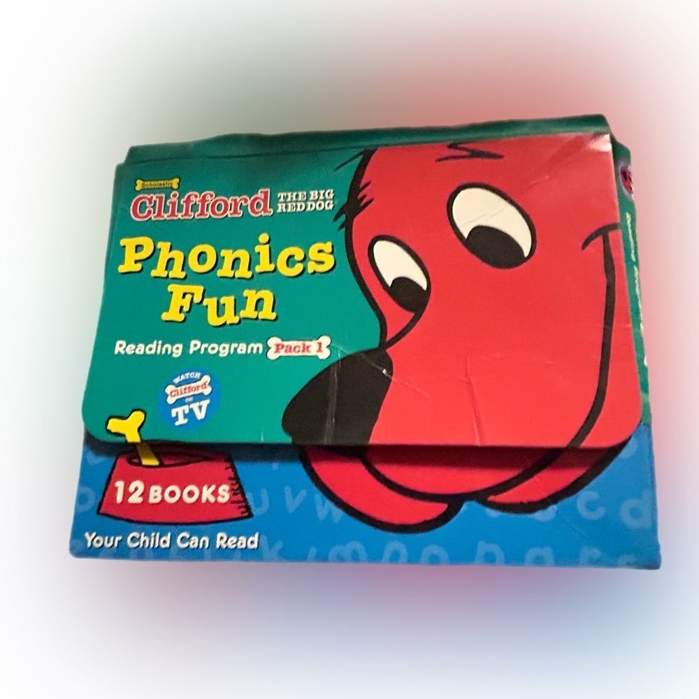 Vintage Y2K Clifford The Big Red Dog Phonics Fun Reading Program 12 Books